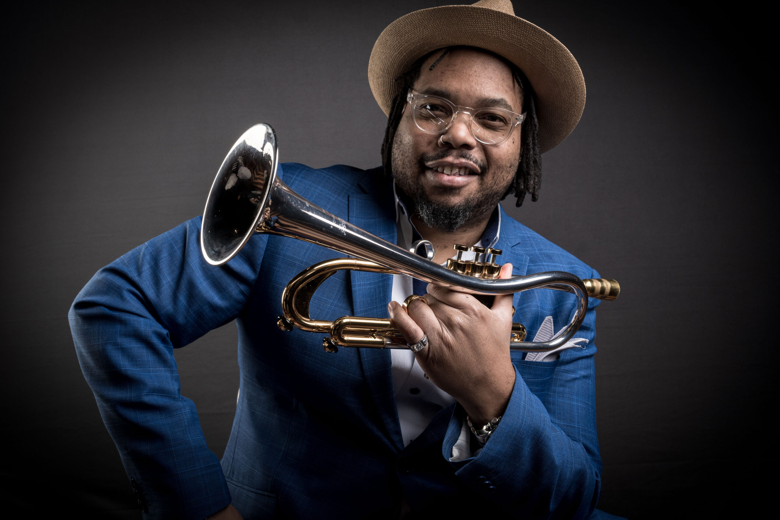 Win a pair of Tickets to Alexis Baro at the Glenn Gould Theatre!