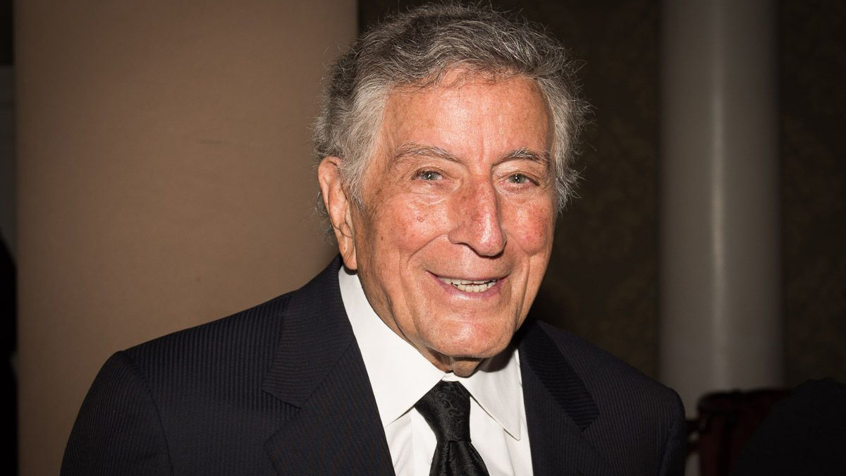 Tony Bennett, revered singer of American standards, dies at 96 - Vimarsana News