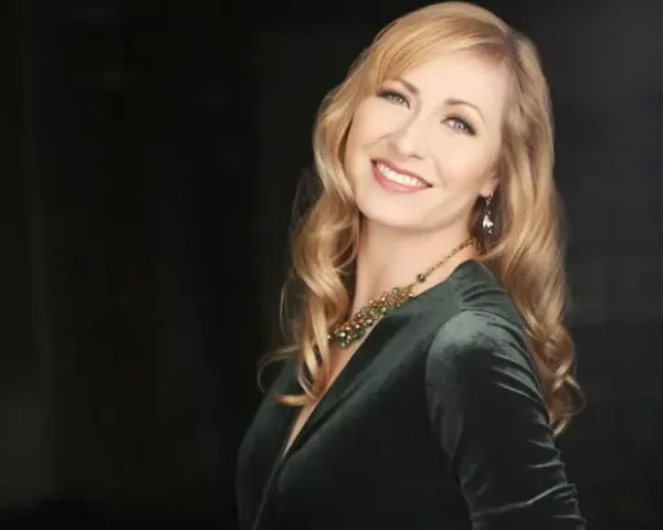 West-Coast jazz vocalist Angela Verbrugge